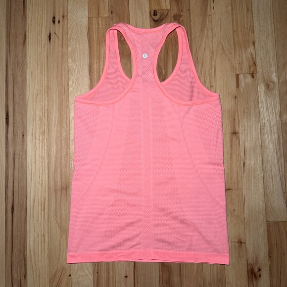 Lululemon Swiftly Tech Racerback Tank - Picture 5 of 6